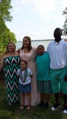 christinacause2's profile picture. I'm a mother of 3, who didn't enjoy living life until Sept 2014. I met a man who told me his testimony showing me that ALL things are possible thru God! 3