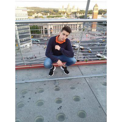 Fundador y director de @INS4NEeSports // #GoINS4NEFOREVER // ID: Rafitas_ // GT---》 INS4NE Rafitaas // LOL~~》INS4NE Rafitss