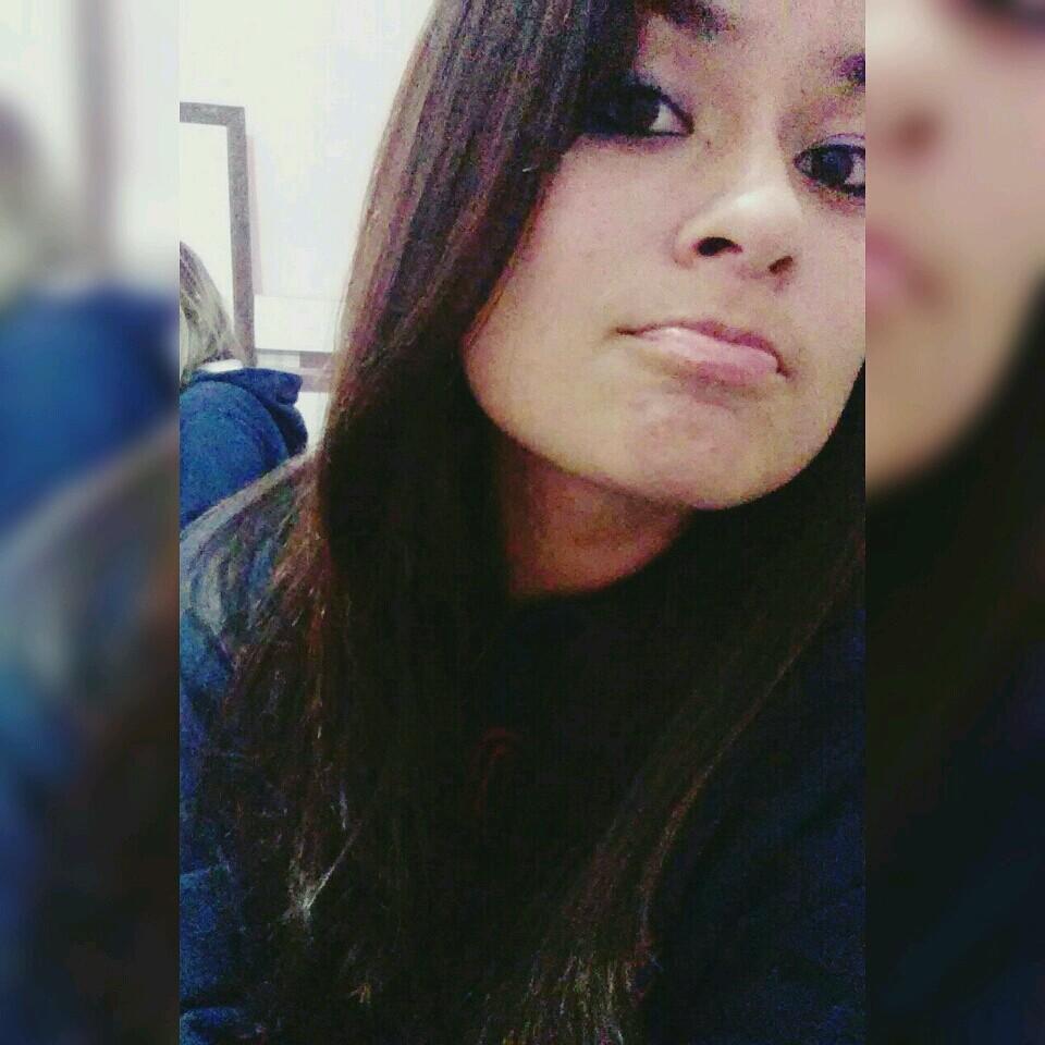 Sabe eu gostei da sua simplicidade , rosto de menina , mulher de verdade  ^^