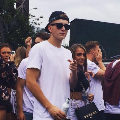 MiltonGBB's profile picture. IG: MiltonGBB Snapchat: georgeallen1