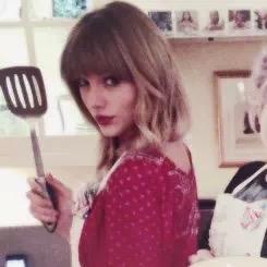 taywifi's profile picture. just shake it off