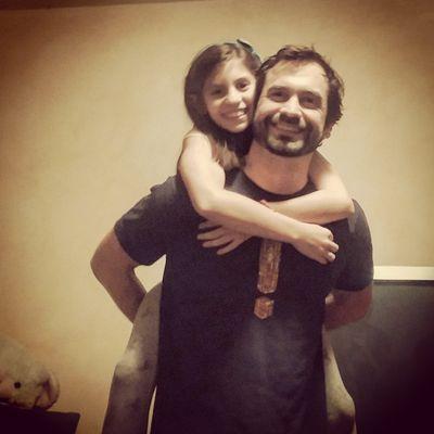 jolisso's profile picture. DaD, could be a painteR, couLd be a Writer, DreaMer = HAPPY.