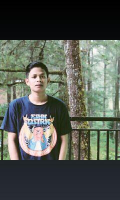 RasyidRVS's profile picture. 