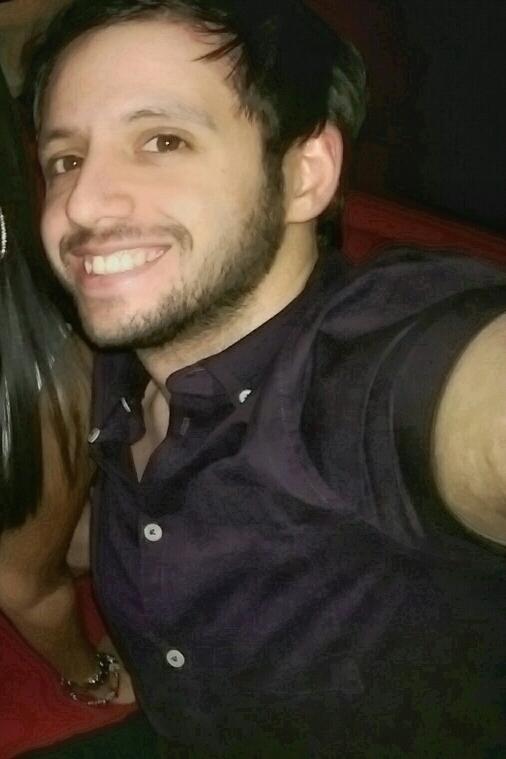 Comp Science Grad, 24 hour Web Developer, Creative thinker, conspiracy theorist , Tech Geek, I fix things. Instagram : @nadakbar
