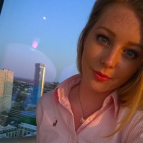 City girl with a love for a few days in the mountains...