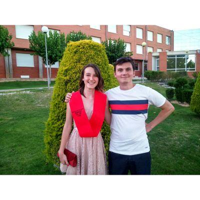 karolina_s_99
Tienes derecho a cometer errores, si los demás no saben aceptar tus imperfecciones es su problema, naciste para ser feliz, no perfecto.