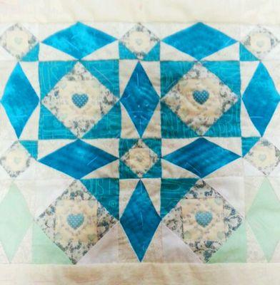 Echtheit06's profile picture. 川口在住主婦で娘1人。趣味はパッチワーク（松山敦子先生好き）、編み物、ハンドメイド全般。作品はインスタにて。カメラ＆スクラップブッキングも始めました。あつ森をしています。お花、映画、生地集め好き。#2016sep_baby（成長ゆっくり💛）