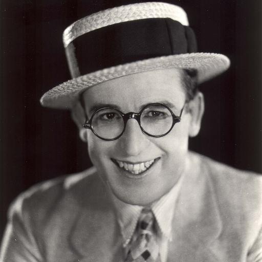 The Official Twitter account for one of the most influential film comedians of the silent film era. http://t.co/Vu69reJWB0