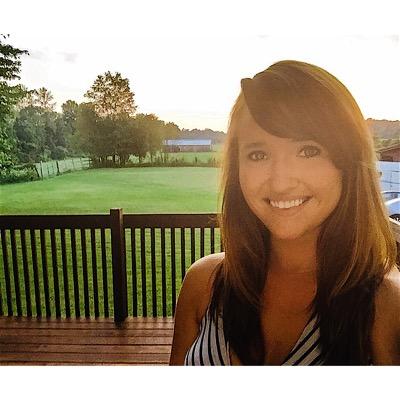 SarahHasAnHour's profile picture. Trying to bring this thing back, one tweet at a time