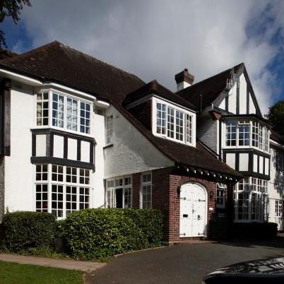 Broadreach House is a recovery focused drug and alcohol charity based in and around Plymouth, providing residential and community-based services.