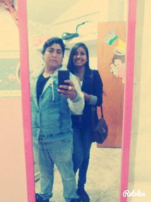 luischausa's profile picture. El presente y el futuro es lo mejor el pasado algunas cosas se kedan grabadas otras se destierran para siempre!!