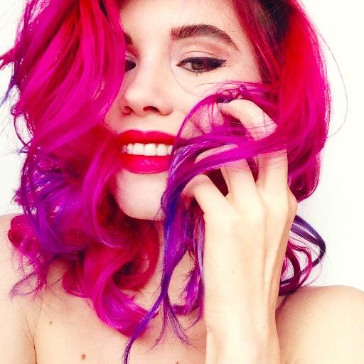 Makeup Artist, Hair Stylist, Model http://t.co/q2MFeyPvUU https://t.co/BxdxjLxx0d http://t.co/6z2gHyzxEY