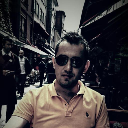 hknhcgl's profile picture. her zaman hakliyim cunku bu benim fikrim...eczacı