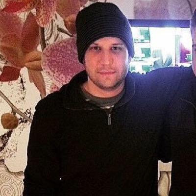 nejanson9's profile picture. I'm absurd.