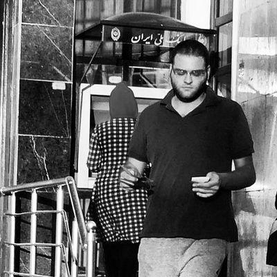 arashyouefi's profile picture. 