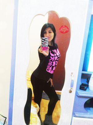 reginafiorela's profile picture. 