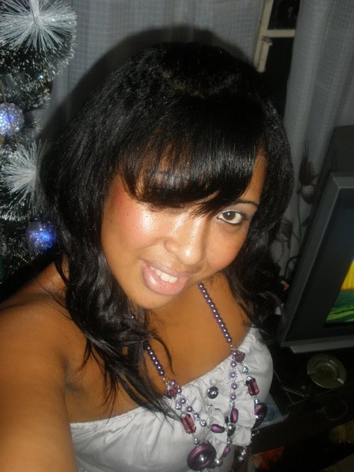 meu nome e michelle 32 anos e adoro tudo q e bom na vida e fazer amigos e uma delas..