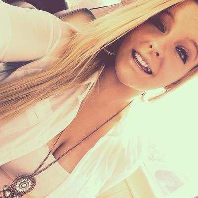livin my lifee ; letts see where it takes me