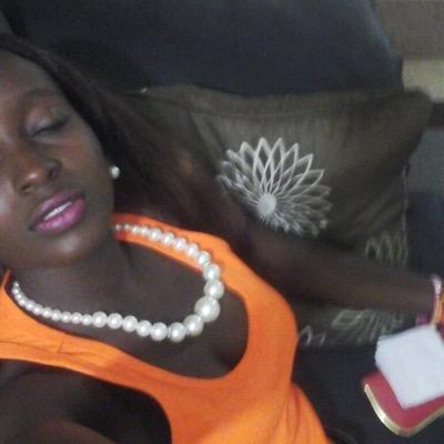 MelissaBroni's profile picture. always remember there's only one true God@broni