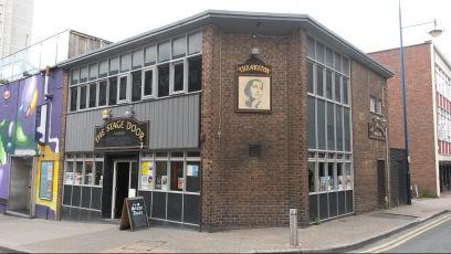stagedoorstoke's profile picture. Come and join us for a few in Hanley's only alternative rock pub.

The Stage Door.
Brunswick Street, Hanley
Stoke-on-Trent, ST1 1DR