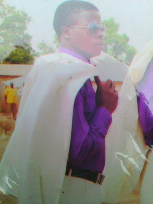 jonah2much's profile picture. I'm born and raise from a good family with a good educational background, a football fan and an arsenal fan @ the same time.