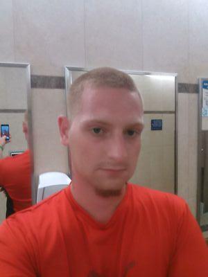 partlife2014's profile picture. I work as a DJ and love to party. I love the beach and cuddling.