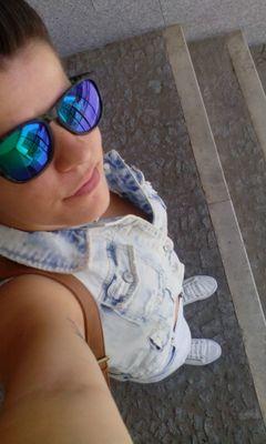 CaDa Vez Que SonRíeS, Se BoRRa Una TrisTeZa Y Se iLuMiNa uNa EsPeraNZa!! CarPe DieM!!