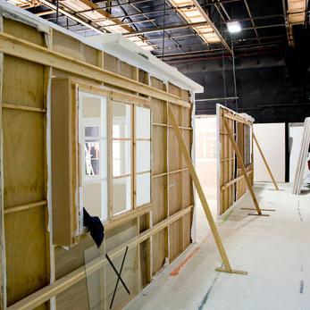 http://t.co/7Bx6Oswafx are specialist in film and tv locations, set construction, set catering and logistics for the film and tv industries.