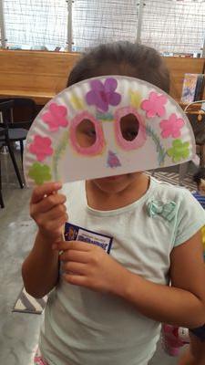 arau026's profile picture. mom of 3, reviewer,  like to cook and do crafts.