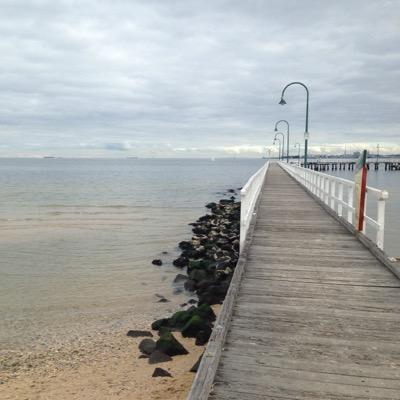 paravangular's profile picture. Renting a hot-air balloon seems like a good idea sometimes.