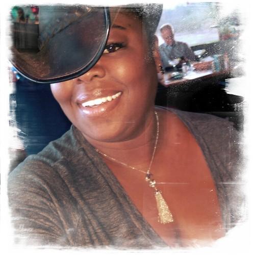 icestorminjune's profile picture. Living my best nightmare!