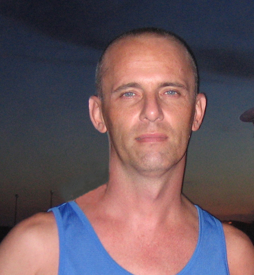 ROBECO27's profile picture. 