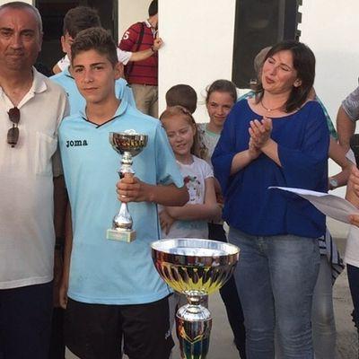 CaaeraS te leVantaRas y muchasS boCass CallaRass
✌ villamartin ( cadiz )
Wea sierra de cadiz⚽