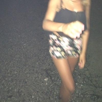 caaaaaassie's profile picture. hi, I'm not interesting person, bye