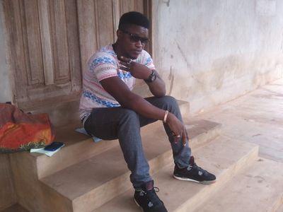 jerryvirus19's profile picture. succese is wat we need!!! follow me on instagram @jerrykwame19