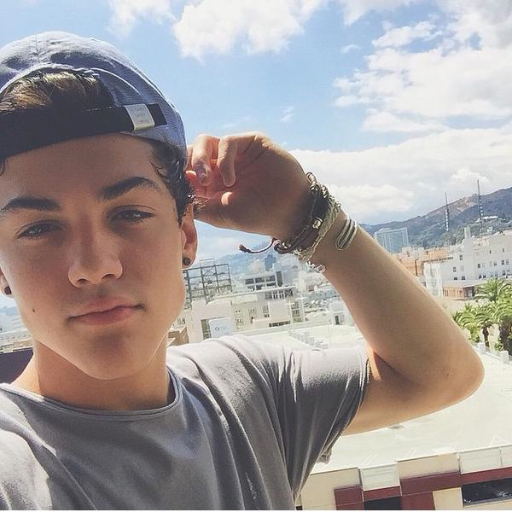 StrombergftJano's profile picture. Janoskians, Magcon, 5SOS, and Emblem3 are my life #LoveWillBeThere