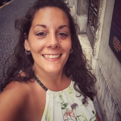 LauraLatina84's profile picture. Midwife | Ostetrica 🔅Practising only authentic Midwifery, gentle birth & physiology. Women’s advocate, Breech births expert. Sea & Nature lover 🌙