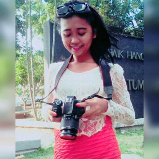 nitakyunita's profile picture. jalanin hidup seperti air mengalir
disitu arti kehidupan ;)