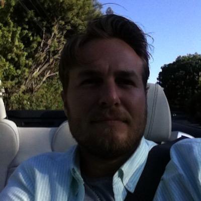 alexvais's profile picture. Energy @Tesla