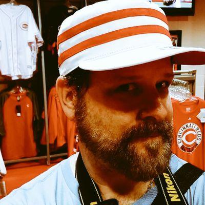 California ex-patriot living in Columbus, the capital city of the great state of Ohio and wondering how the heck he ended up here.