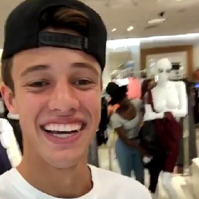 camdallas I love Cameron, Nash, Taylor and Aaron ,matt ,jack j ,jack g ,carter ilysmm
