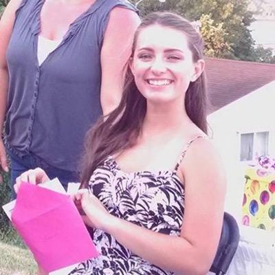 laurenb351's profile picture. Beneath the makeup and the smile, im just a girl who wishes for the world~M.M.~