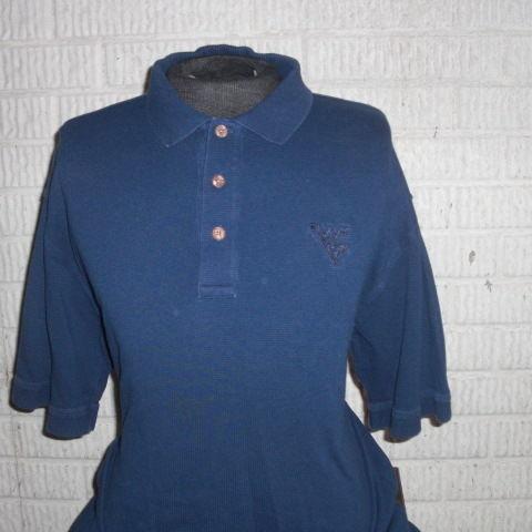Seller of men's vintage clothing: shirts, hoodies, jackets, sports items,etc    Follow at: http://t.co/vzvDcuXnii