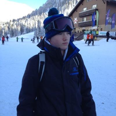 C7avin's profile picture. Hey, what's up :)?