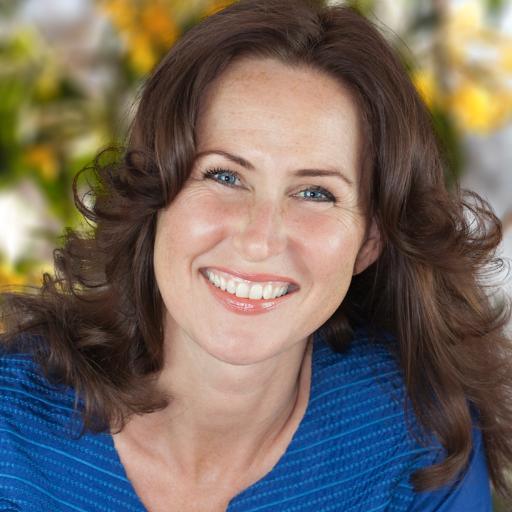 A Spiritual & Medical Intuition Counselor and subtle energy scientist. Works with integrative teams to find the psycho-spiritual-emotional connection to healing