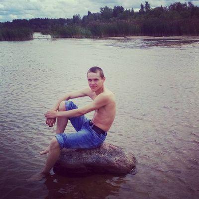 RomanKaplenko96's profile picture. 