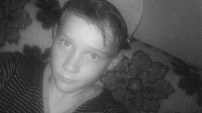 BrulinStephanie's profile picture. je suis un fille...enfin je crois et j'adore le foot c'est positif non?