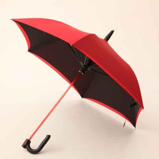 GAX UMBRELLA（ギャックス アンブレラ）”逆に開き、逆に閉じる傘”。傘の歴史を変える ”世界初” の機構を開発。濡れずに車の乗り降りができます。Made in Japan