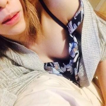 ギャルやってんのも大変ヾ(。﹏。)ノ゙ ここで本音をぶちまけてやる!w「mfxq」RTしてLINEしてきてねw