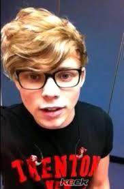 5secondsoflovat's profile picture. Collins followed 24/Dec and Dmed me 5/Mar 5:37pm